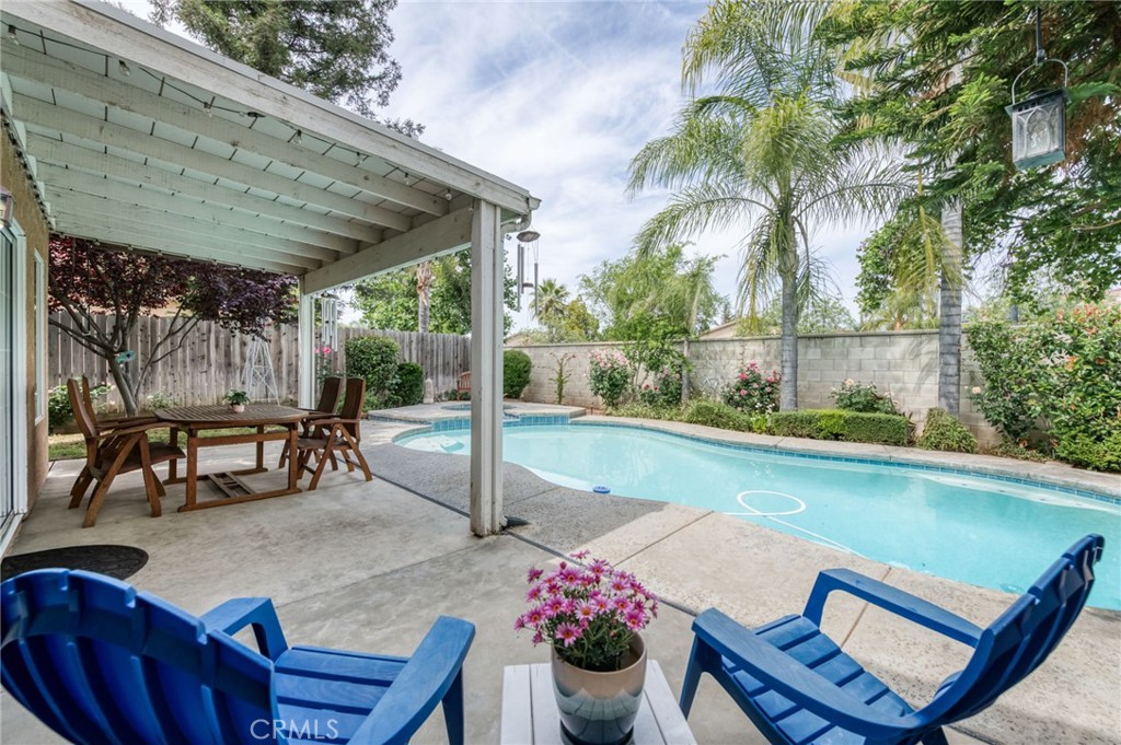 2329 Prescott, Clovis, CA 93619