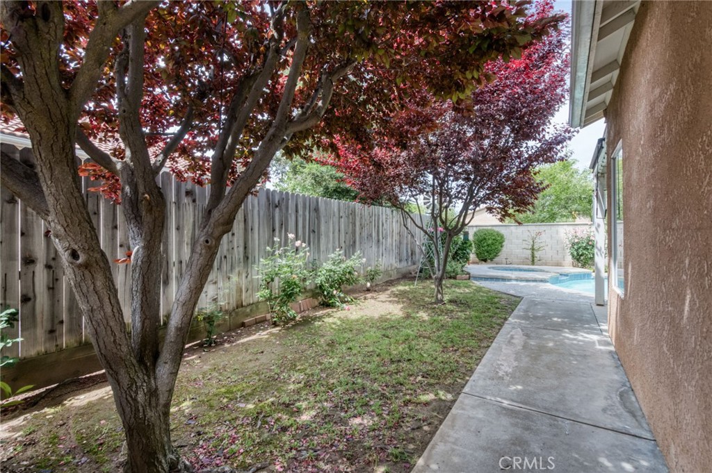 2329 Prescott, Clovis, CA 93619