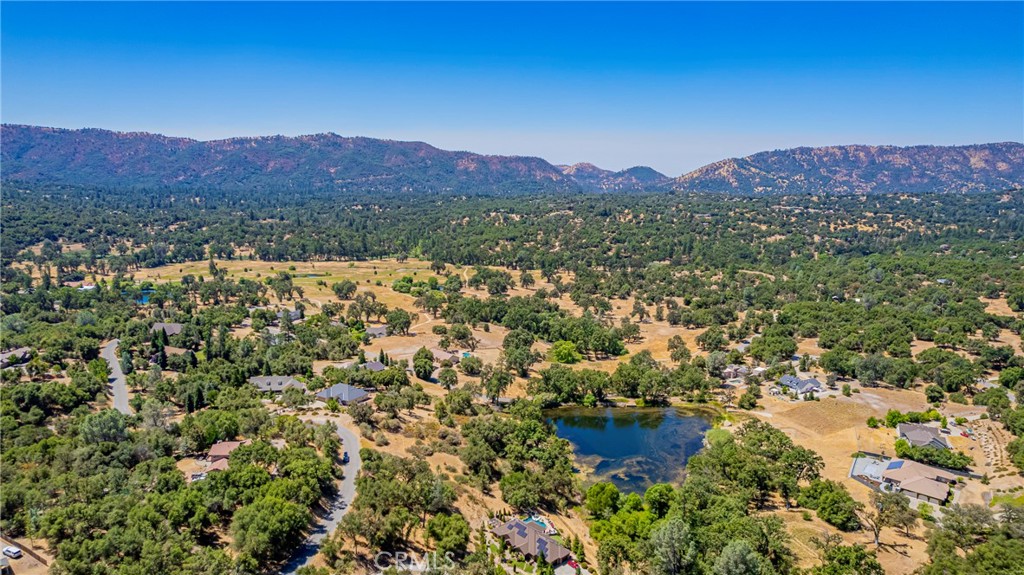 16 Lulniu, Ahwahnee, CA 93601