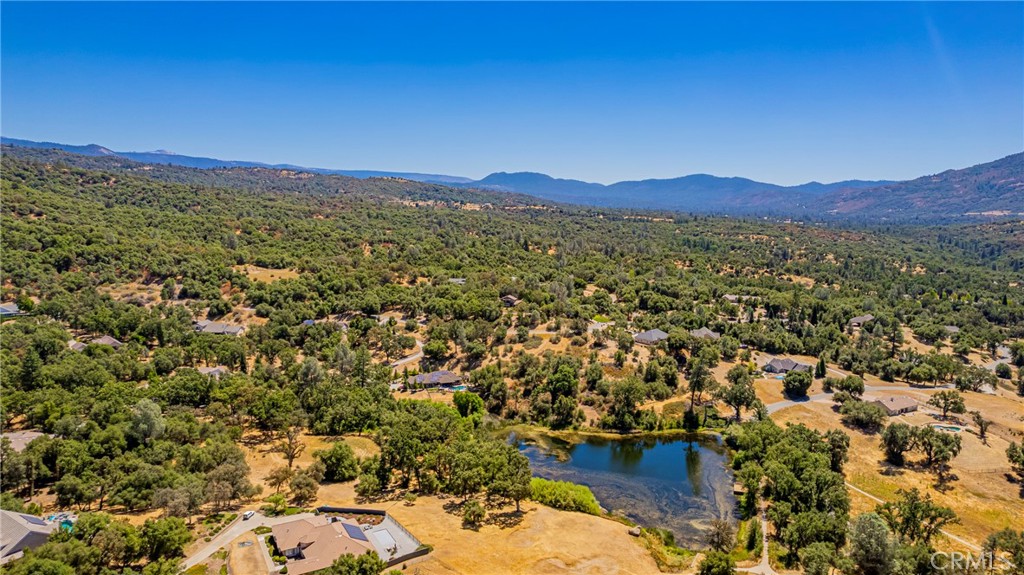 16 Lulniu, Ahwahnee, CA 93601