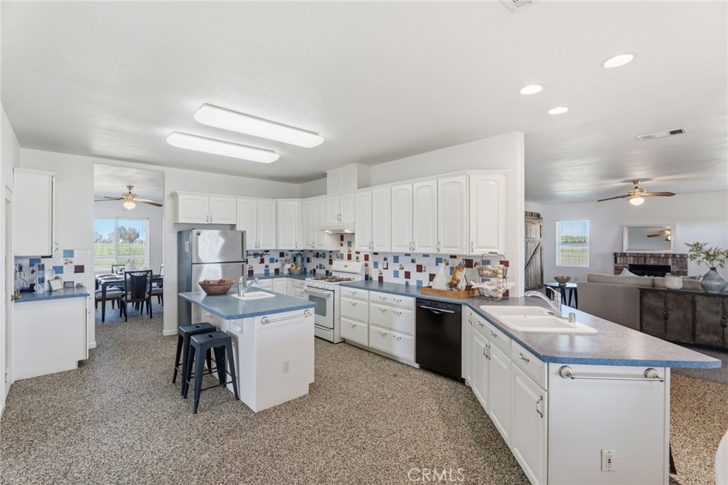 22581 Road 20, Chowchilla, CA 93610