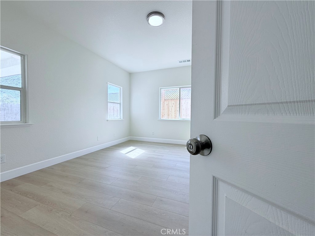 1559 Ronnie Ct, Merced, CA 95341