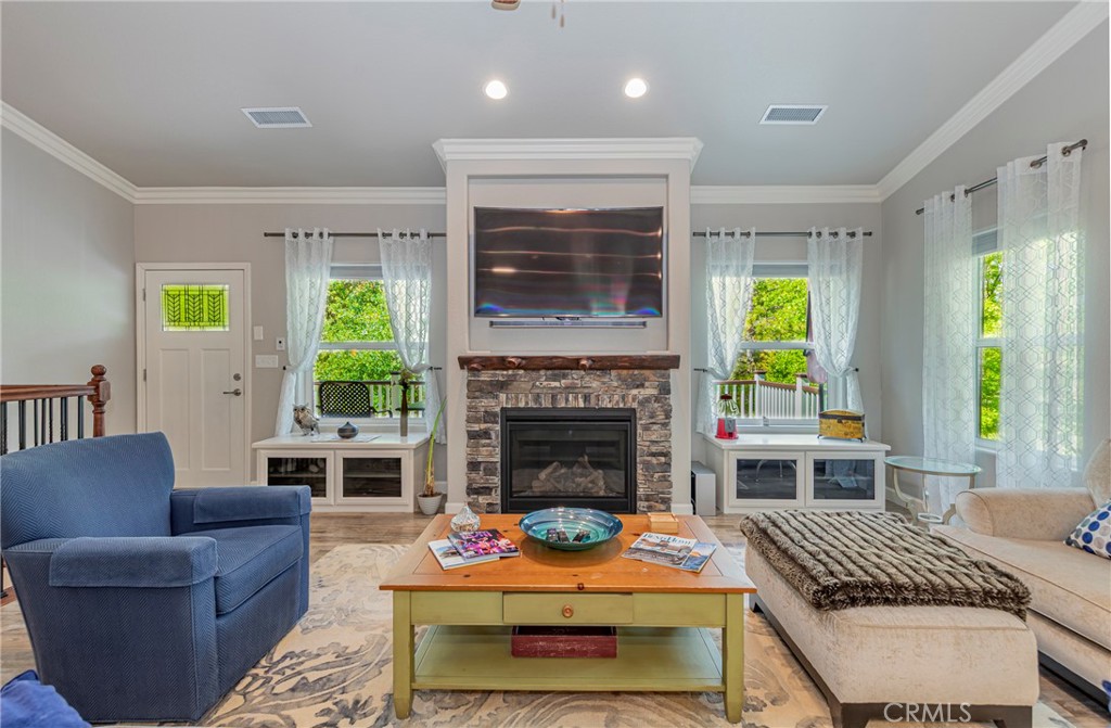 48441 Woodbend Ct, Oakhurst, CA 93644