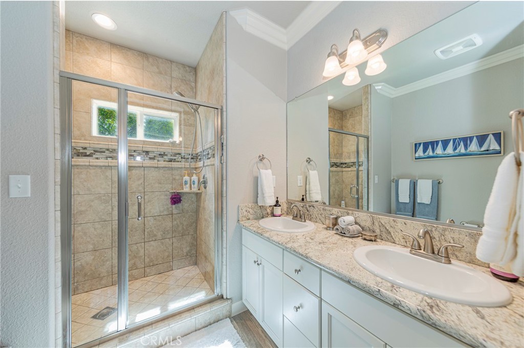 48441 Woodbend Ct, Oakhurst, CA 93644