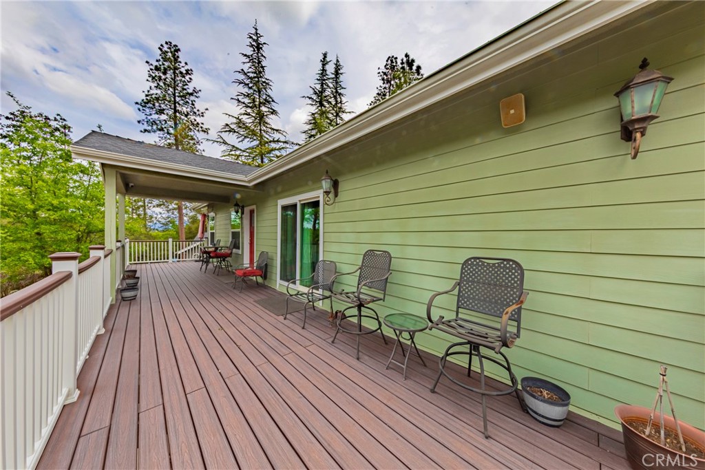 48441 Woodbend Ct, Oakhurst, CA 93644