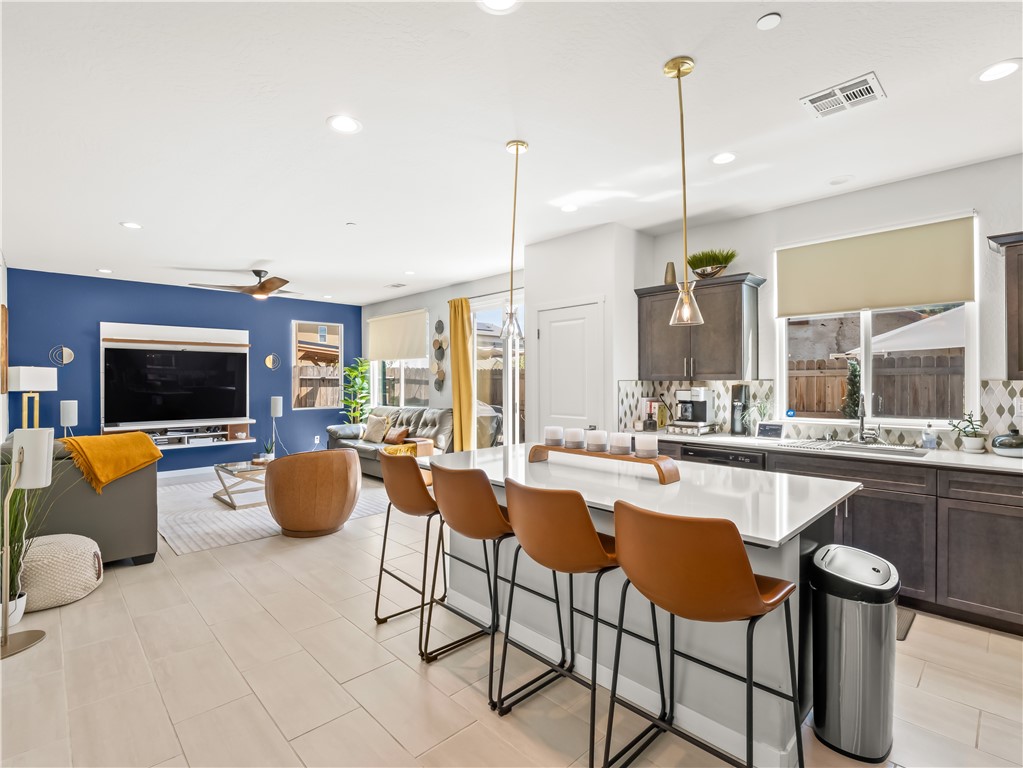 4198 N Reed, Fresno, CA 93723