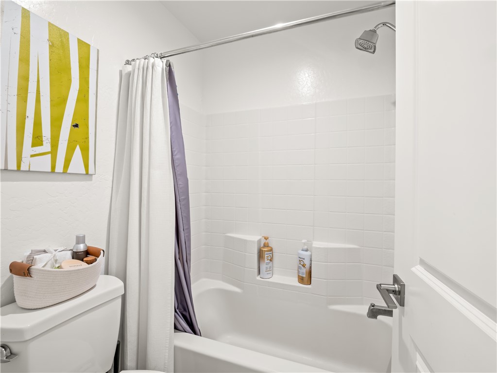 4198 N Reed, Fresno, CA 93723