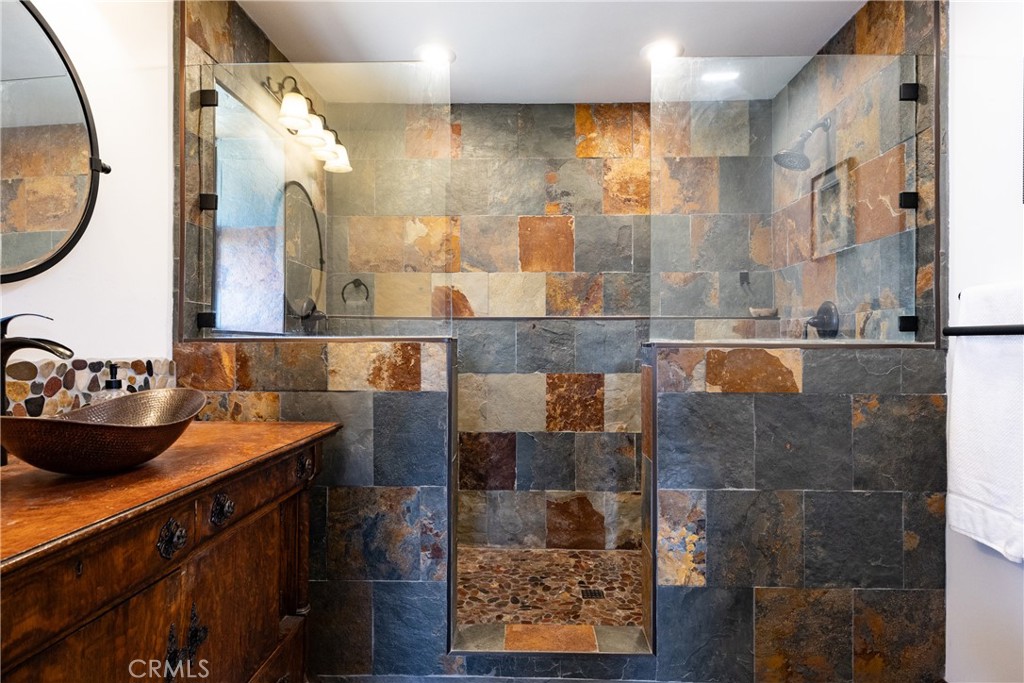 42366 Holiday Way, Coarsegold, CA 93614