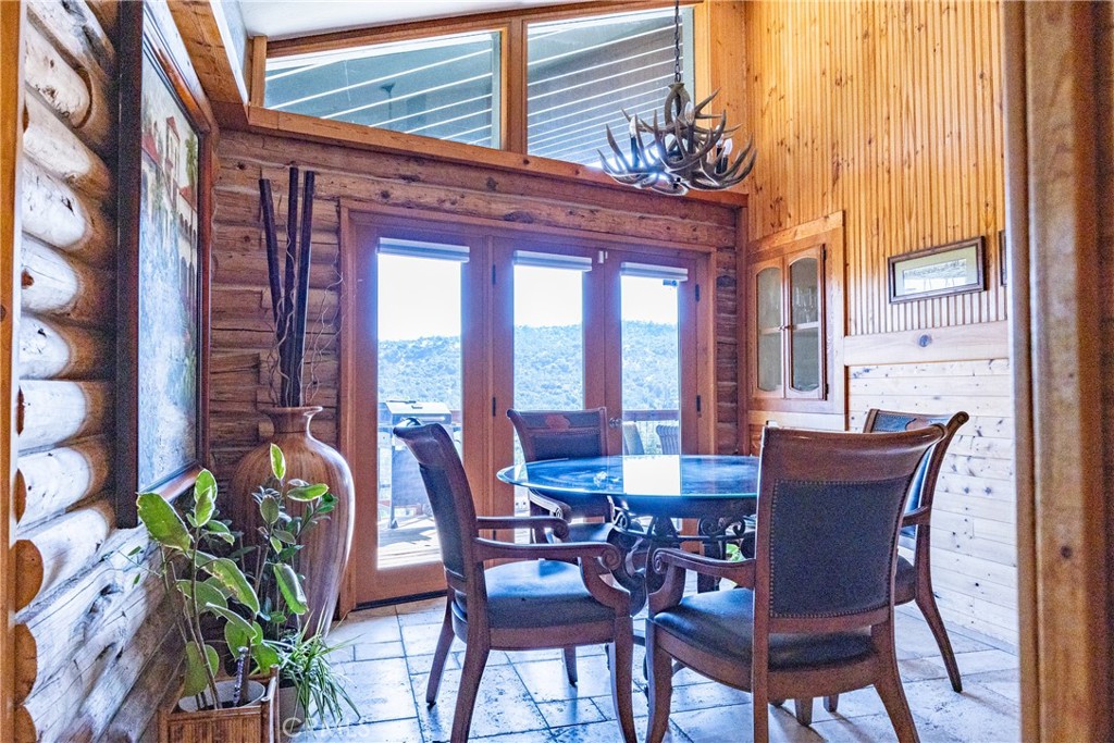 42366 Holiday Way, Coarsegold, CA 93614