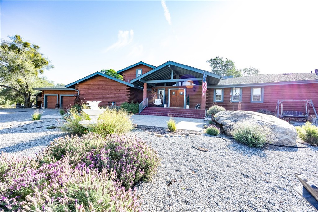 42366 Holiday Way, Coarsegold, CA 93614