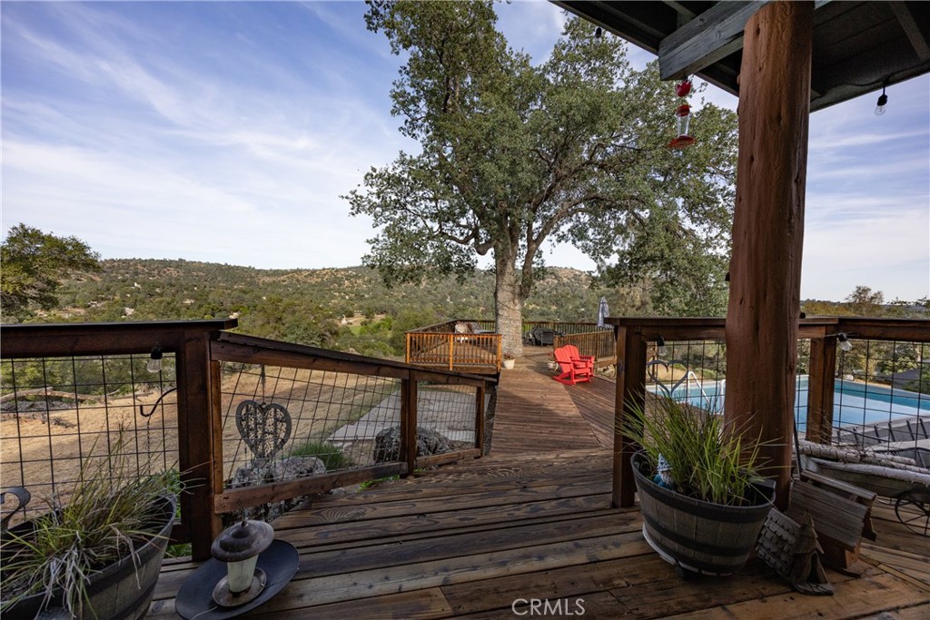 42366 Holiday Way, Coarsegold, CA 93614