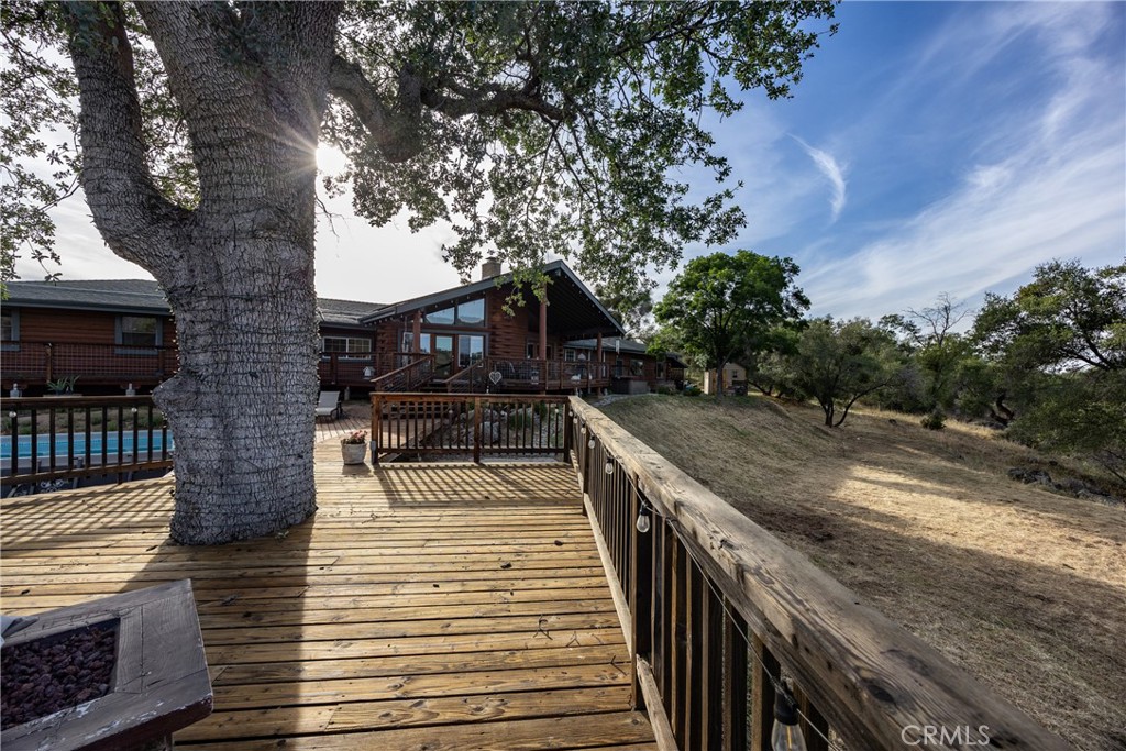 42366 Holiday Way, Coarsegold, CA 93614