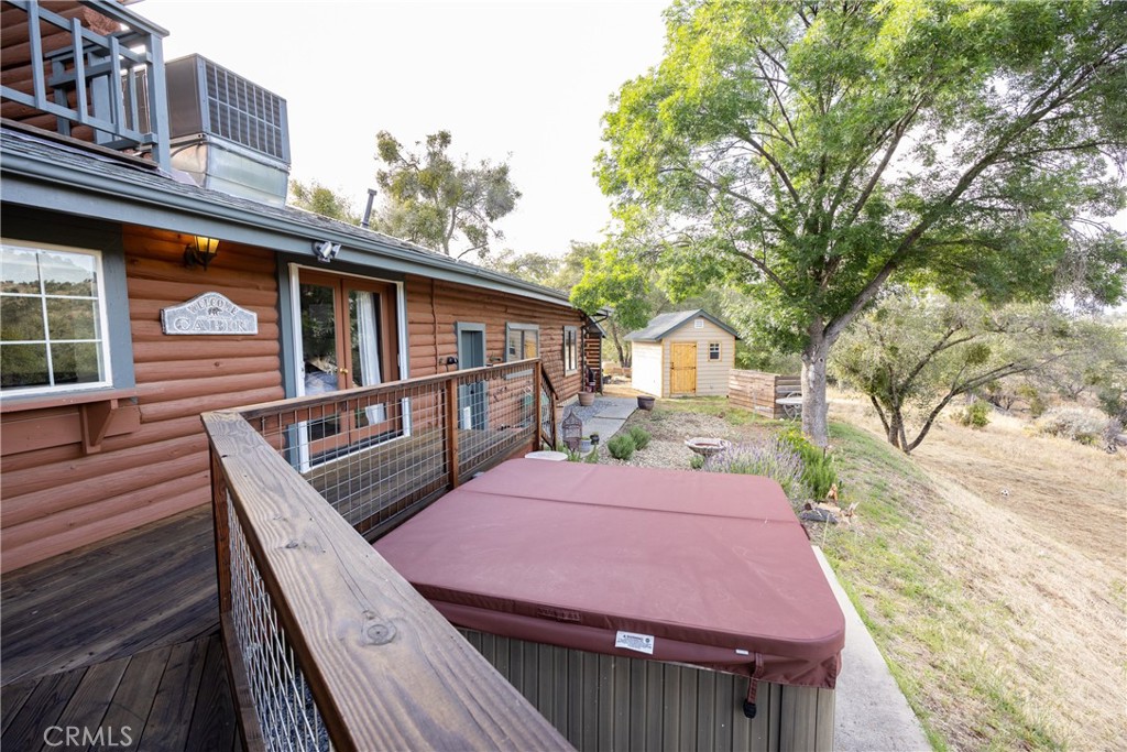 42366 Holiday Way, Coarsegold, CA 93614