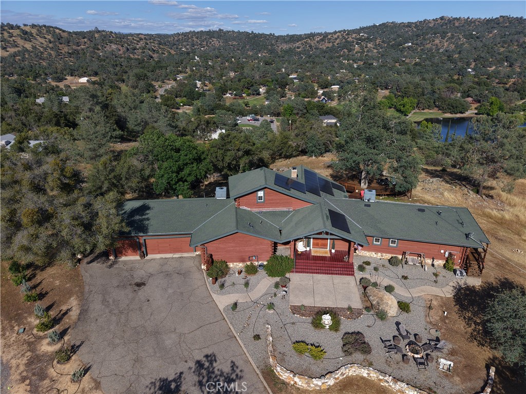 42366 Holiday Way, Coarsegold, CA 93614