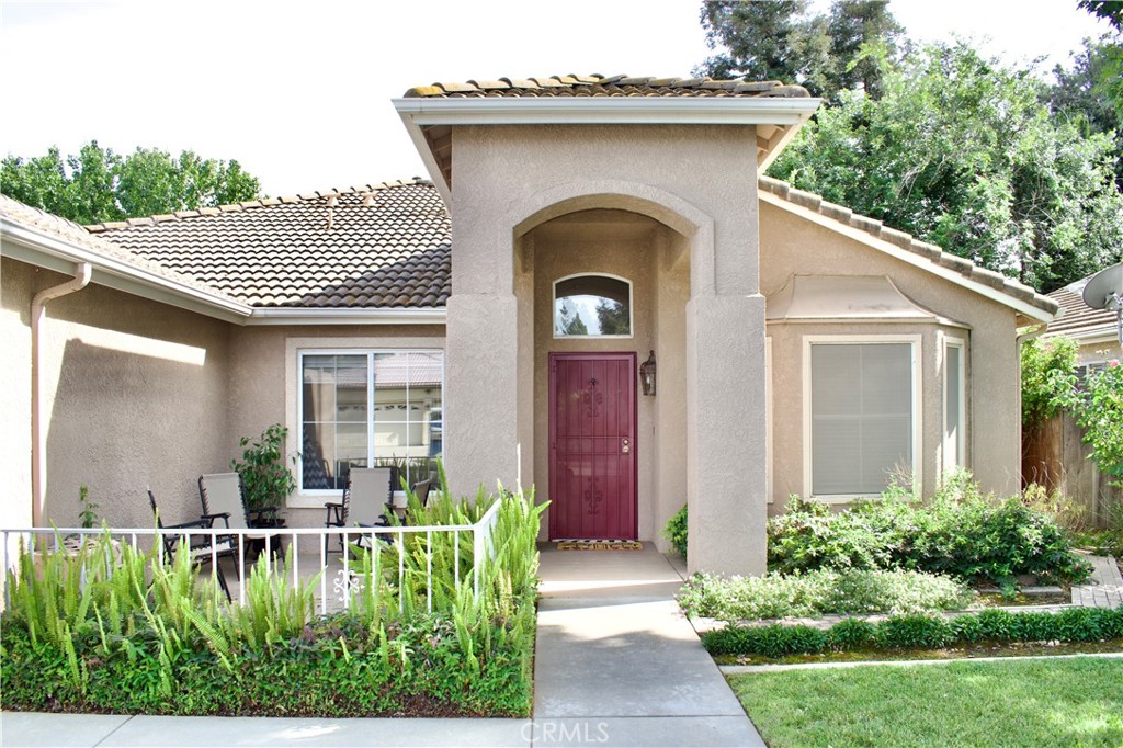 2333 E Omaha, Fresno, CA 93720