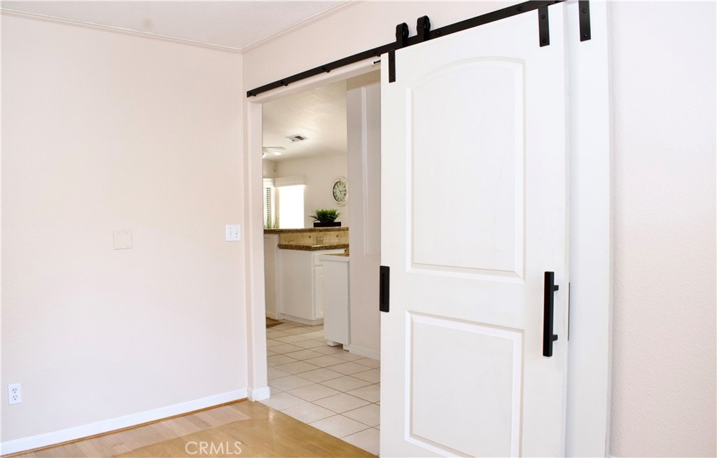 2333 E Omaha, Fresno, CA 93720