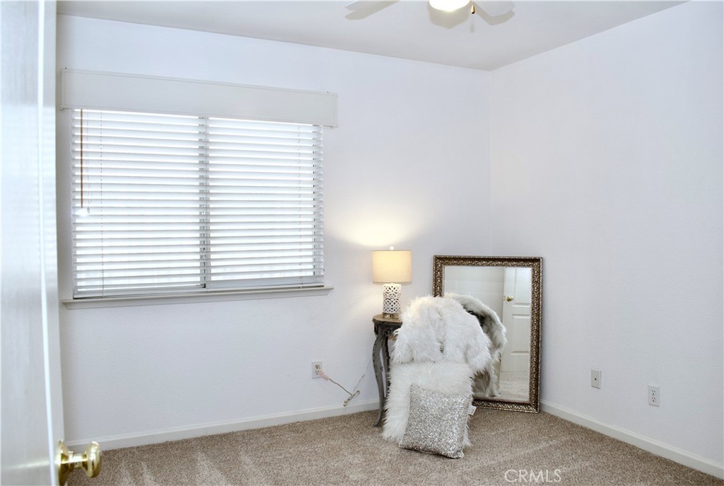 2333 E Omaha, Fresno, CA 93720