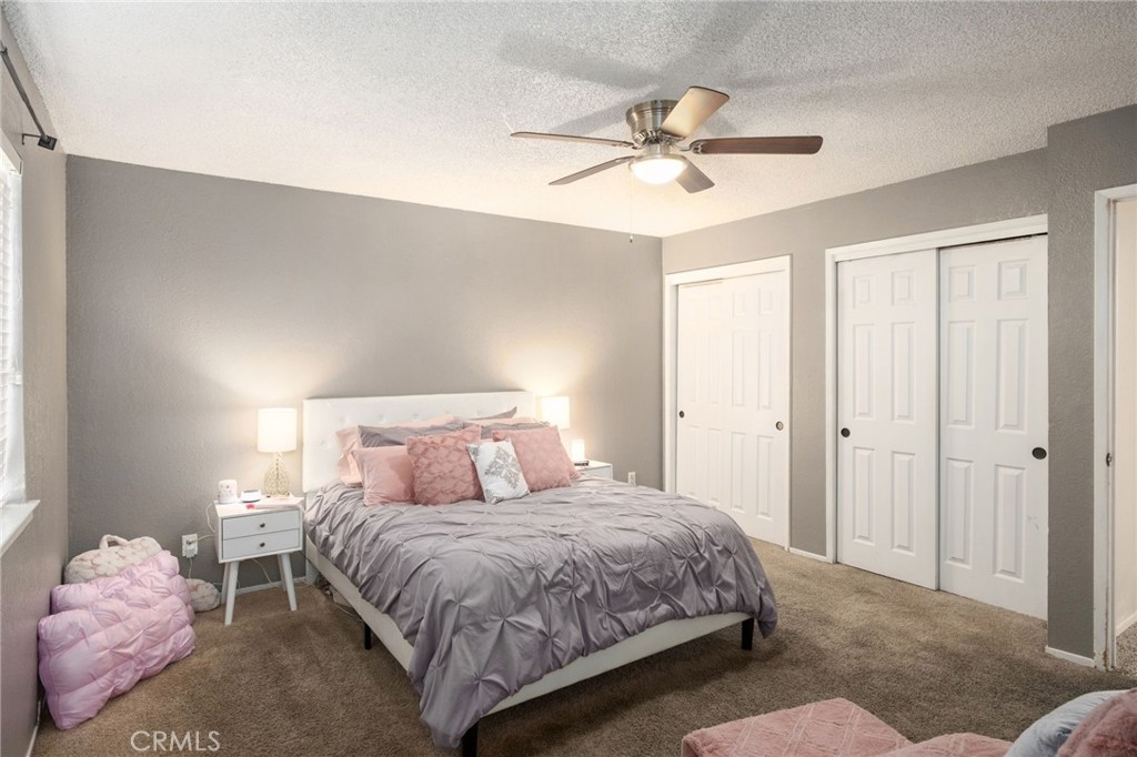 991 7th Avenue, Kingsburg, CA 93631