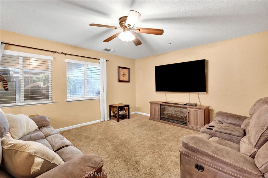 1418 Mandarin, Madera, CA 93638