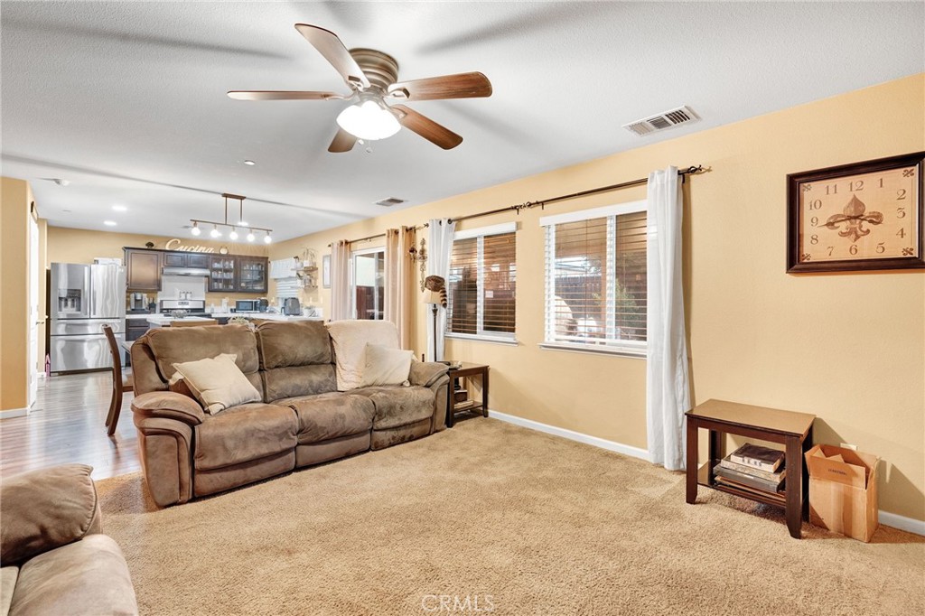 1418 Mandarin, Madera, CA 93638