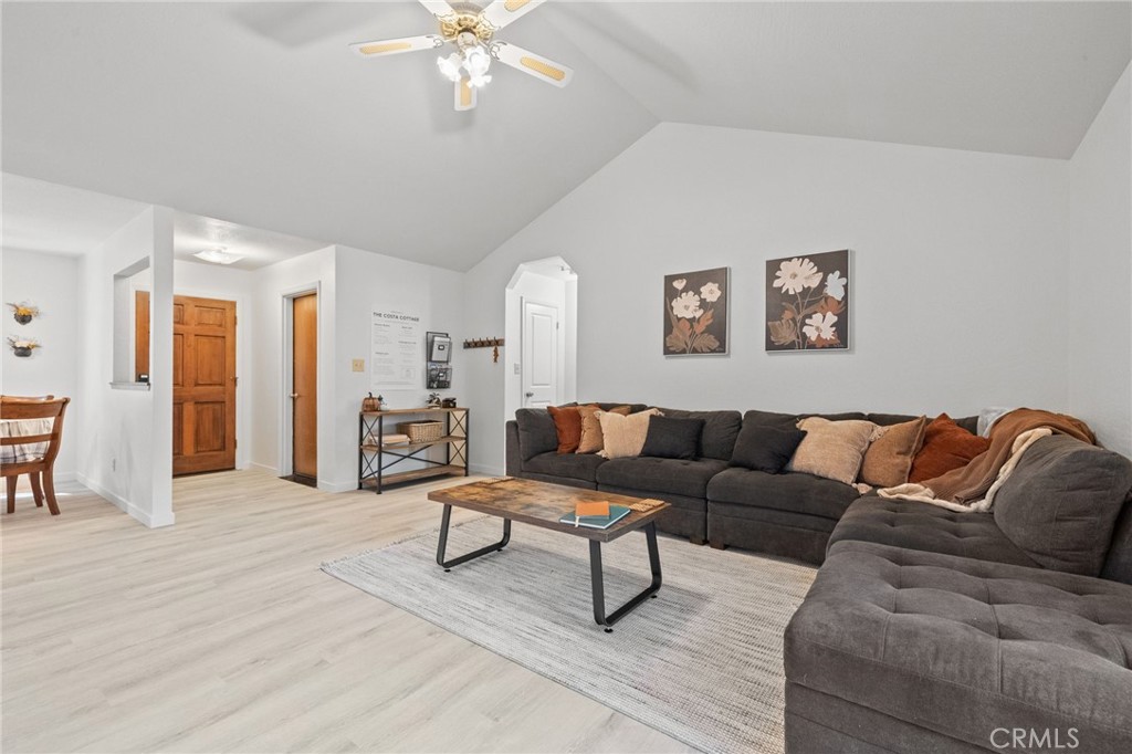 20790 Ferretti, Groveland, CA 95321