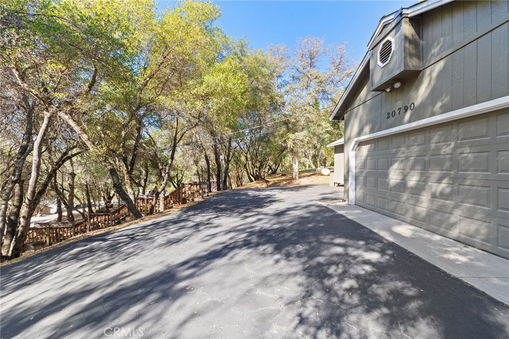 20790 Ferretti, Groveland, CA 95321