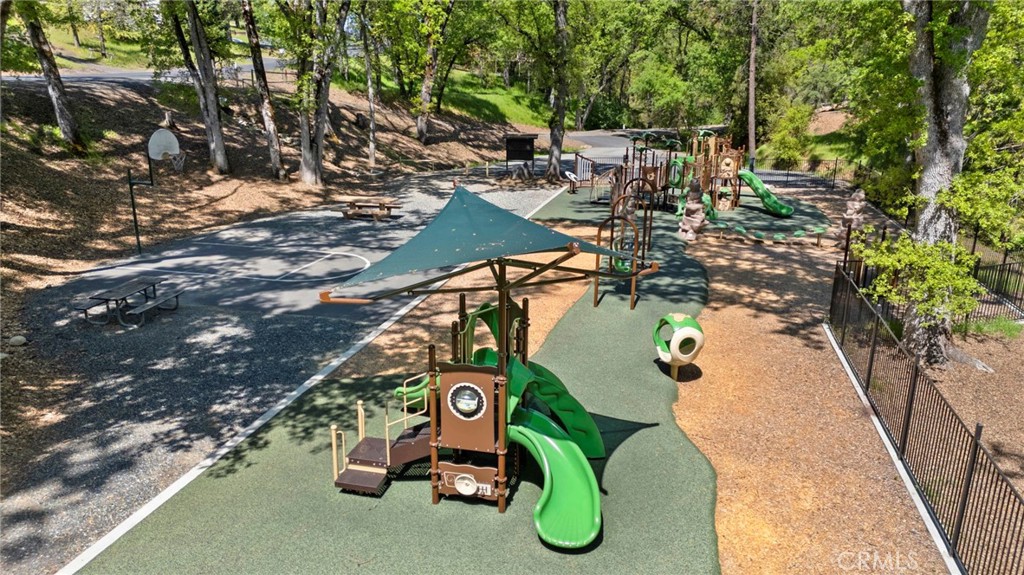 20790 Ferretti, Groveland, CA 95321