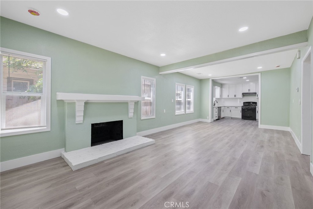 1247 N Ferger Ave, Fresno, CA 93728