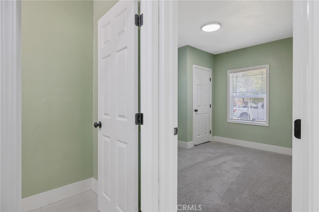 1247 N Ferger Ave, Fresno, CA 93728