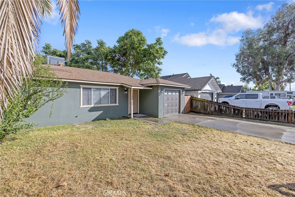 1305 Alameda Ave, Chowchilla, CA 93610