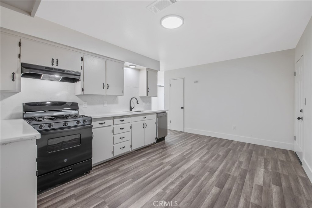 1305 Alameda Ave, Chowchilla, CA 93610