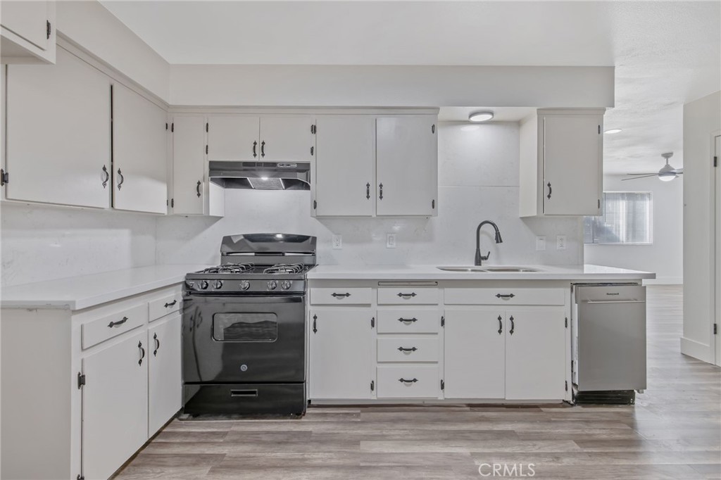 1305 Alameda Ave, Chowchilla, CA 93610