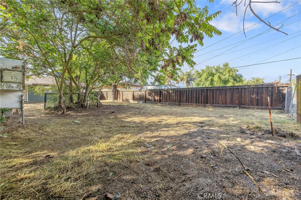 1305 Alameda Ave, Chowchilla, CA 93610