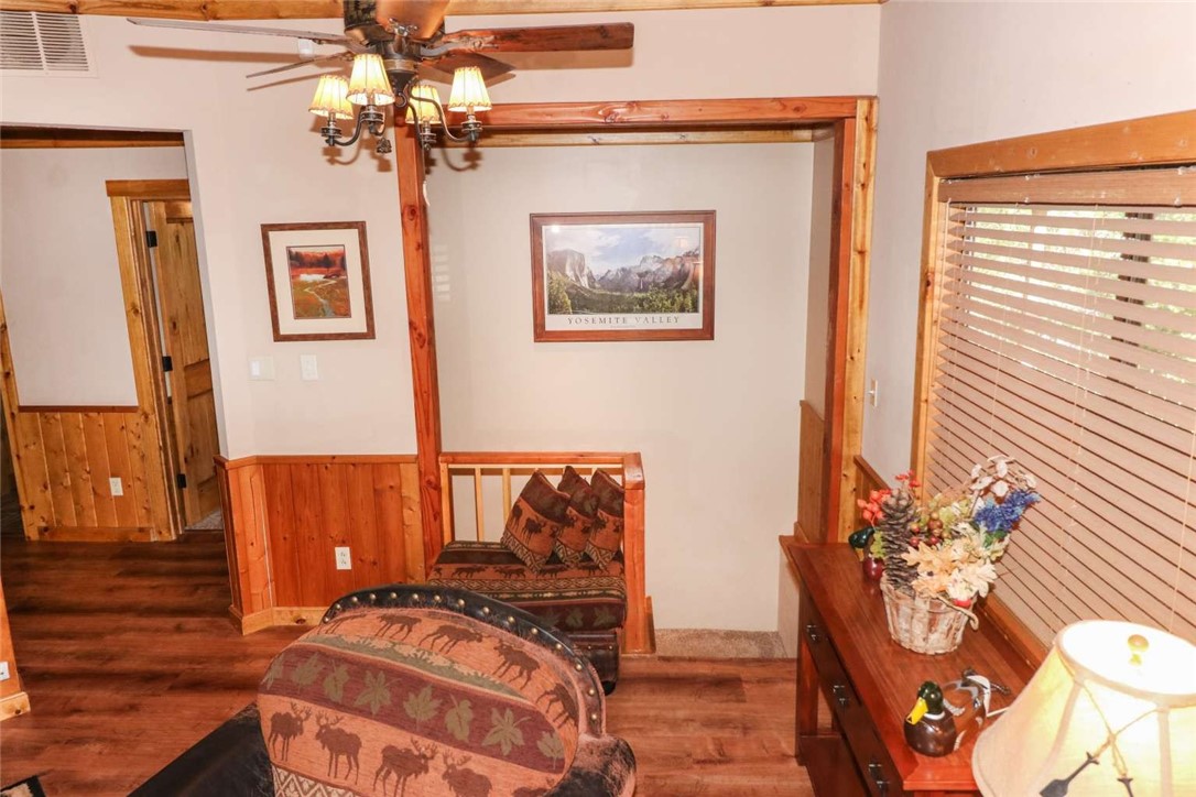 52854 Balsam Dr, Oakhurst, CA 93644