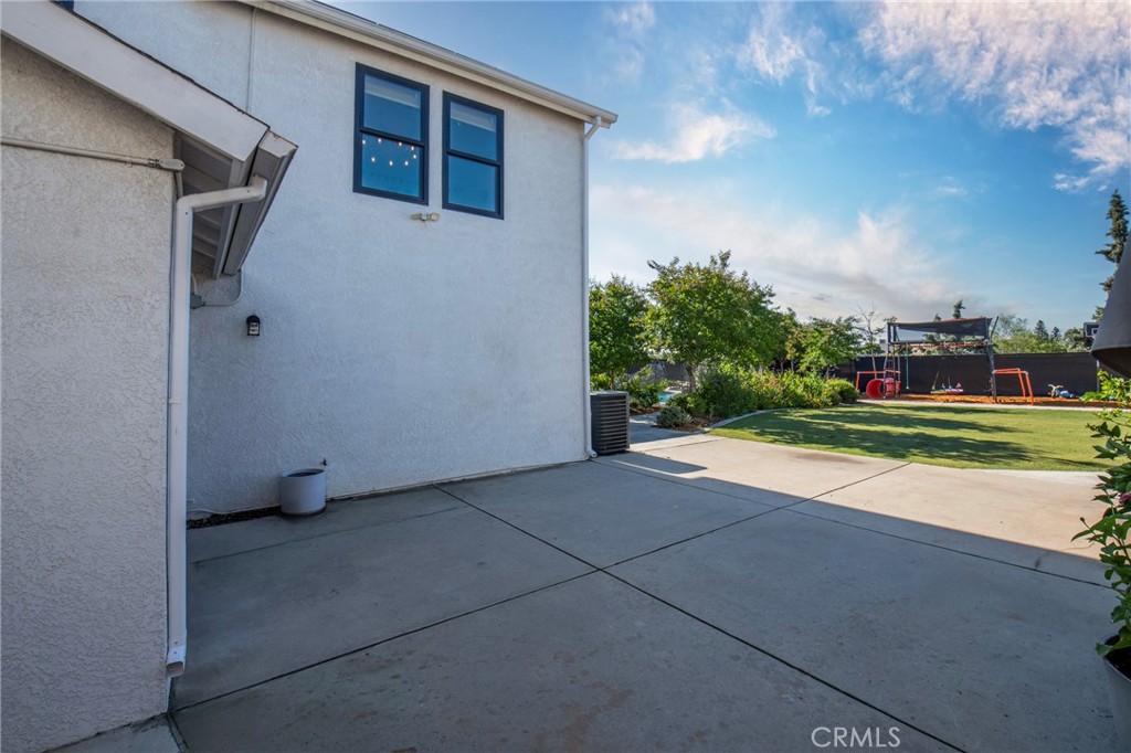 2064 Spruce, Clovis, CA 93611