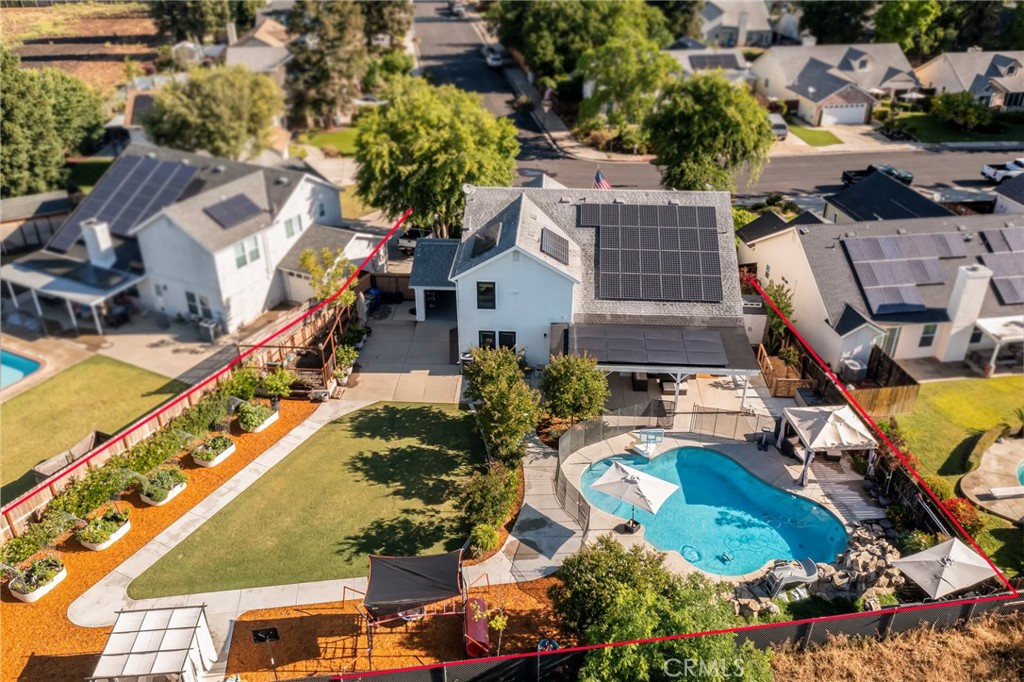 2064 Spruce, Clovis, CA 93611