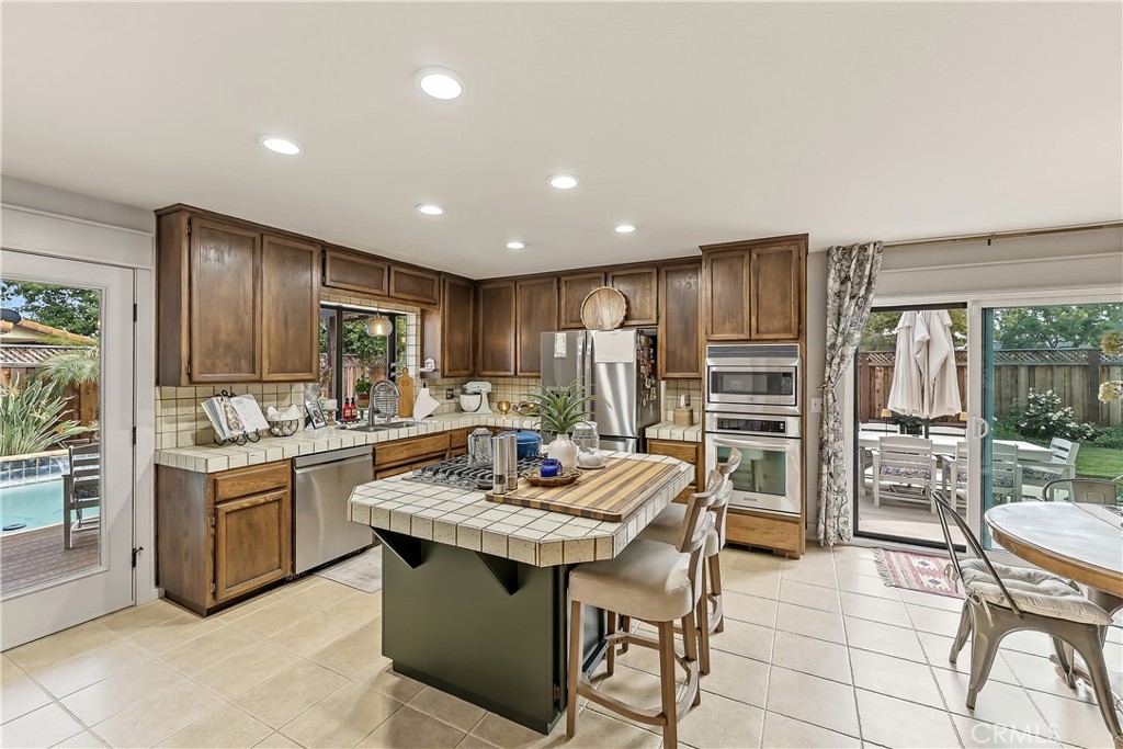 2133 S 10th, Los Banos, CA 93635