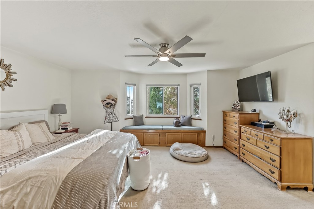 2133 S 10th, Los Banos, CA 93635