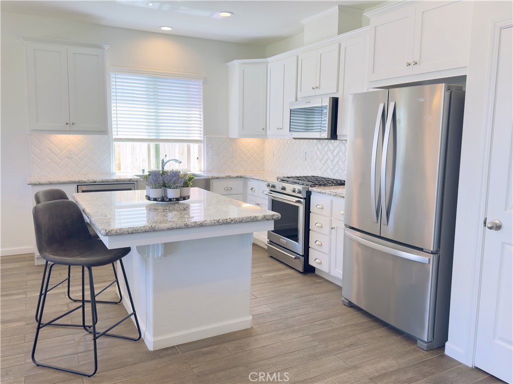 1620 W Porter, Visalia, CA 93291