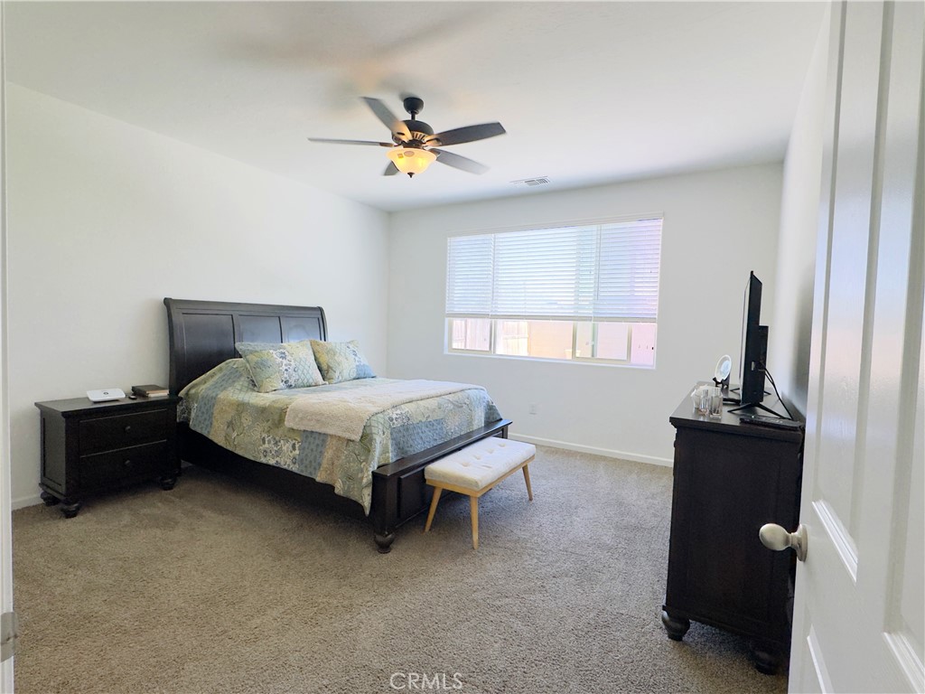 1620 W Porter, Visalia, CA 93291