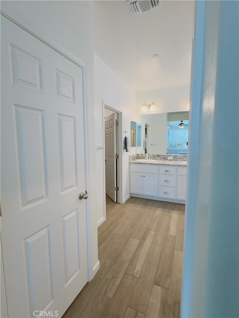 1620 W Porter, Visalia, CA 93291