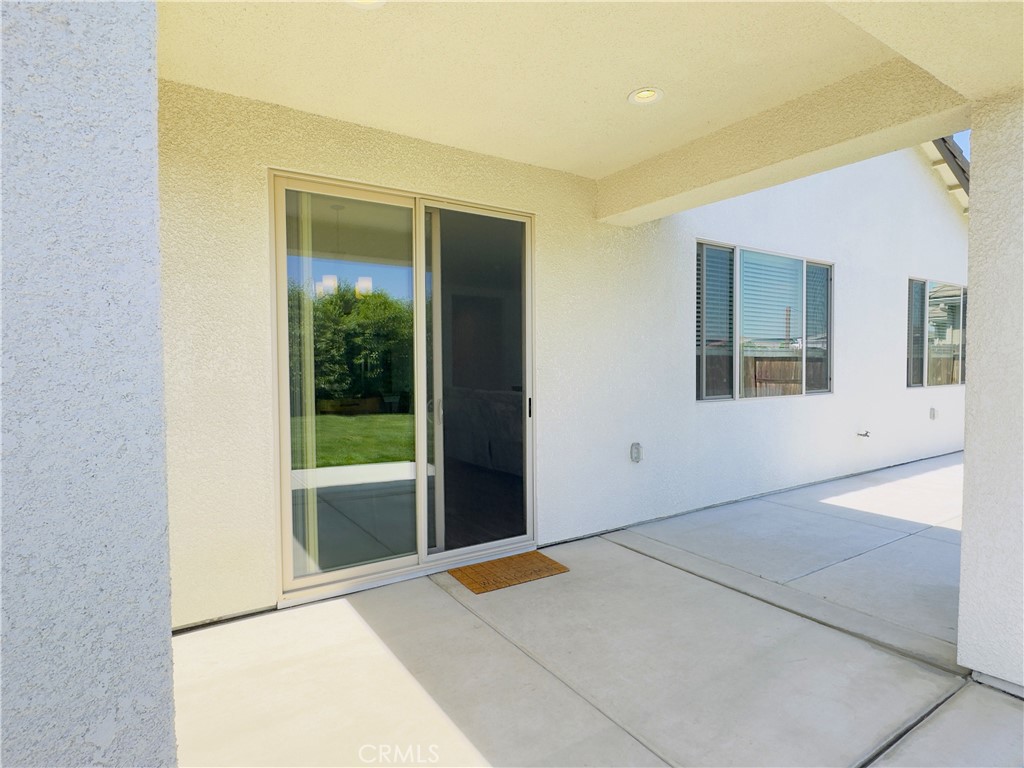 1620 W Porter, Visalia, CA 93291