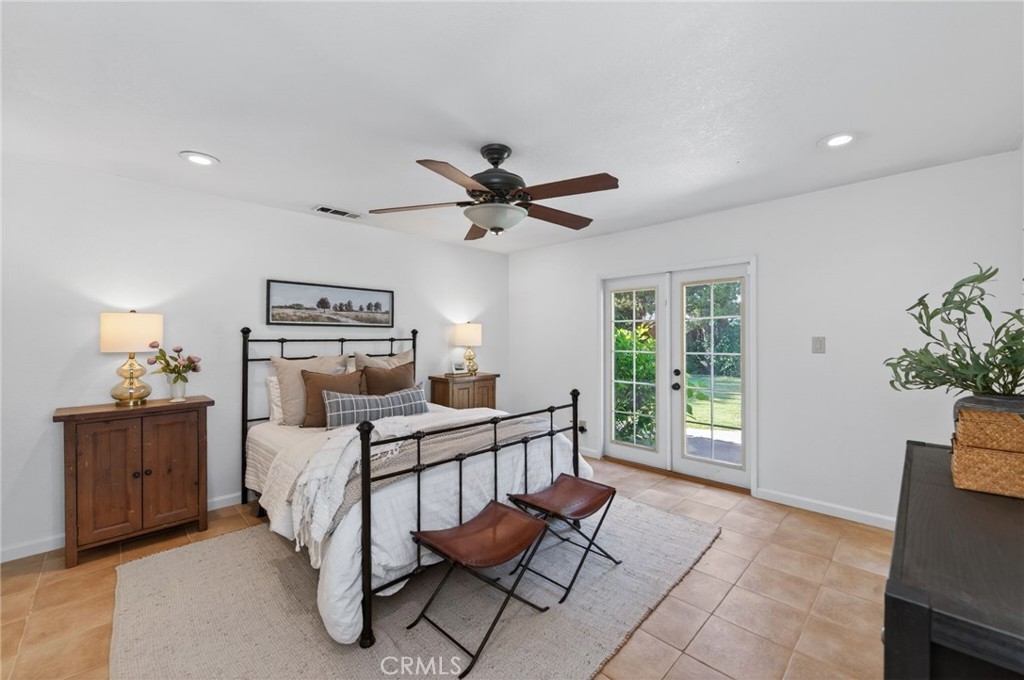 1153 Menlo Ave, Clovis, CA 93612