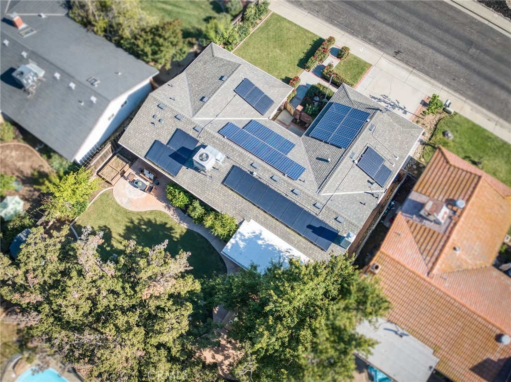 1153 Menlo Ave, Clovis, CA 93612