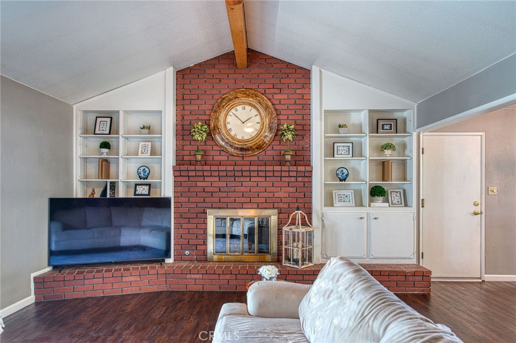 7668 N Hayston, Fresno, CA 93720