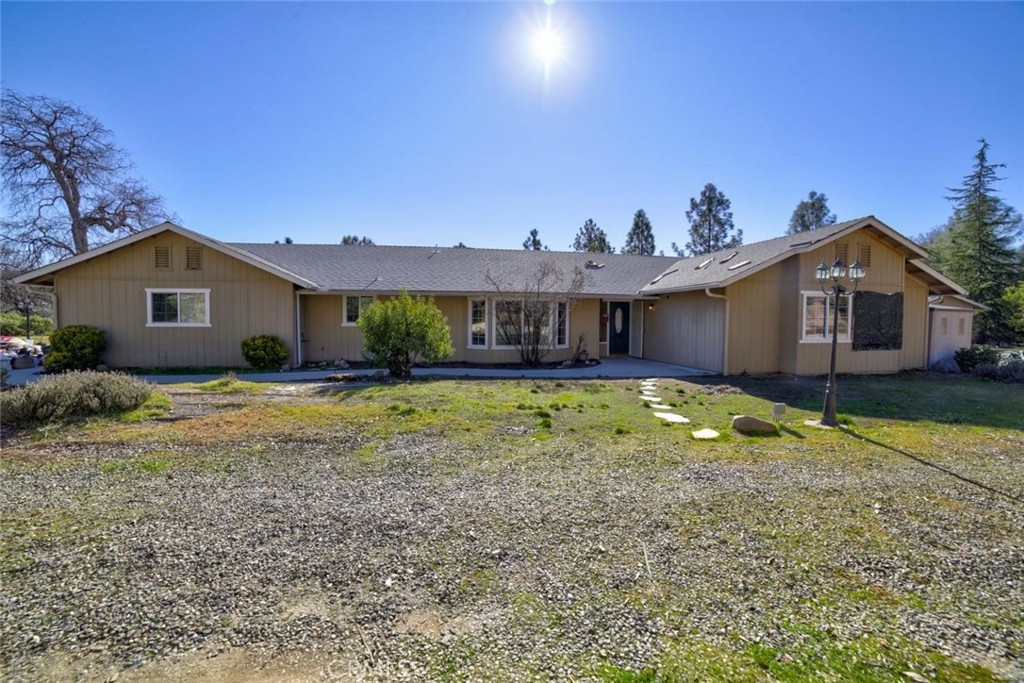 42478 Nelder Heights, Oakhurst, CA 93644