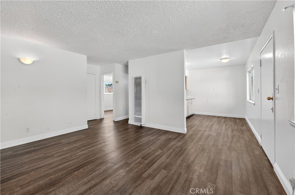 3940 E Burns, Fresno, CA 93725