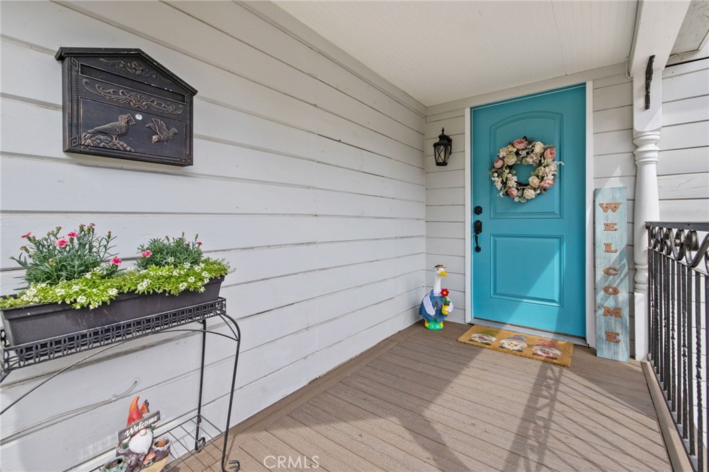 124 W Florinda, Hanford, CA 93230