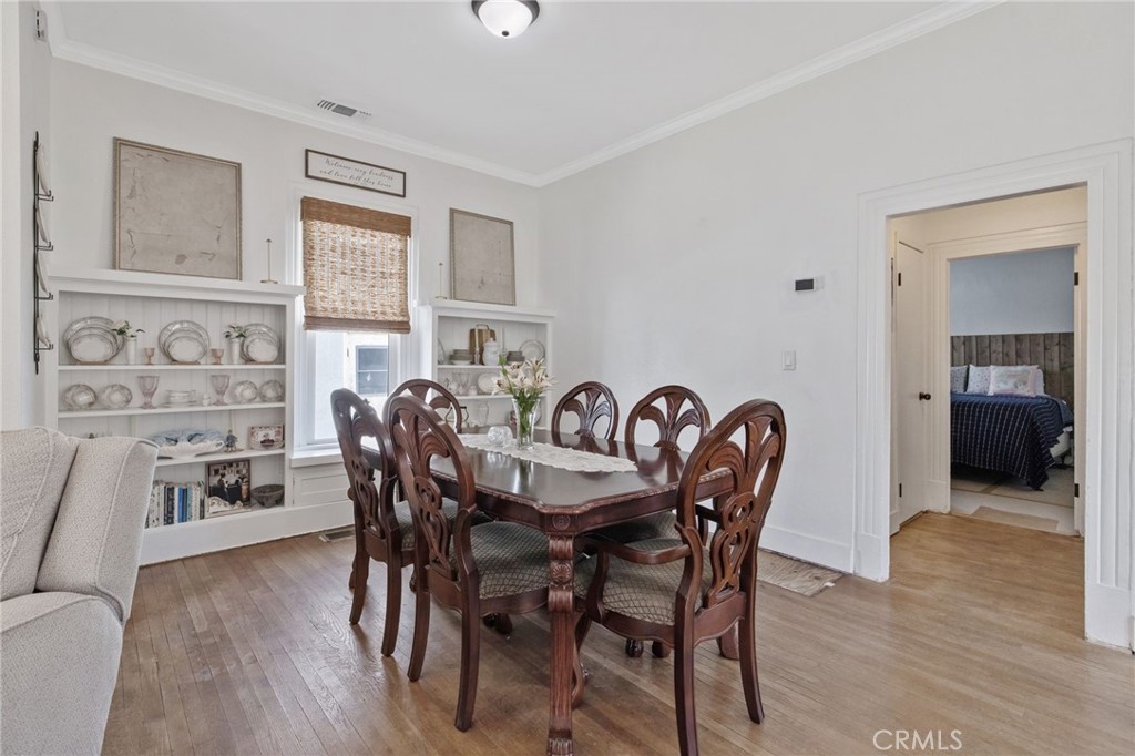 124 W Florinda, Hanford, CA 93230