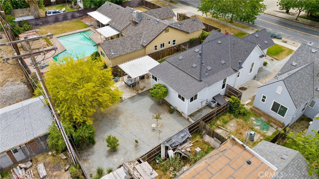 124 W Florinda, Hanford, CA 93230